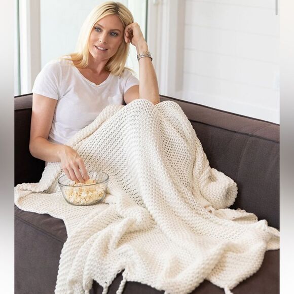Zestt Organics The Knit Throw Dreamsoft Organic Cotton in Soft White NWOT - Picture 2 of 13